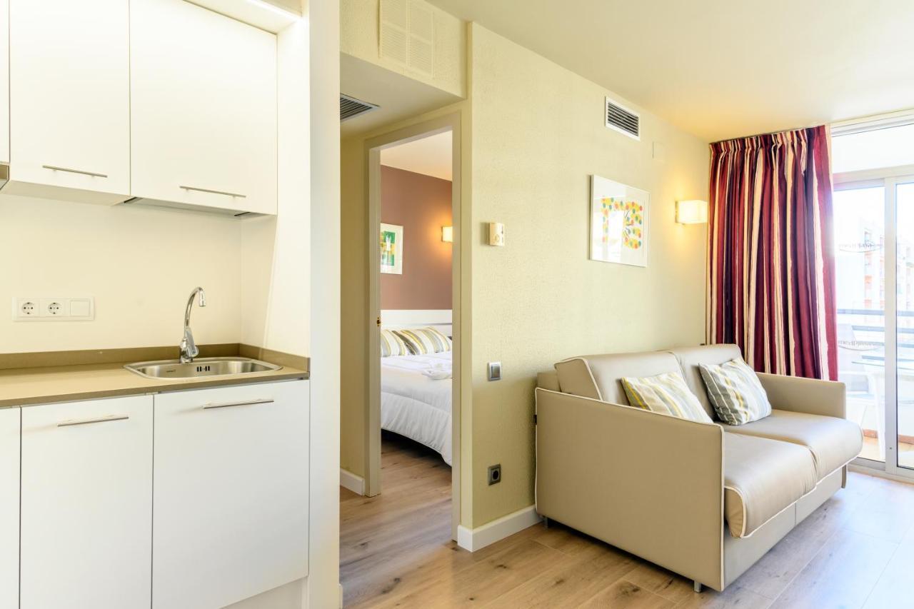 Medplaya Aparthotel Esmeraldas Тоса де Мар Екстериор снимка
