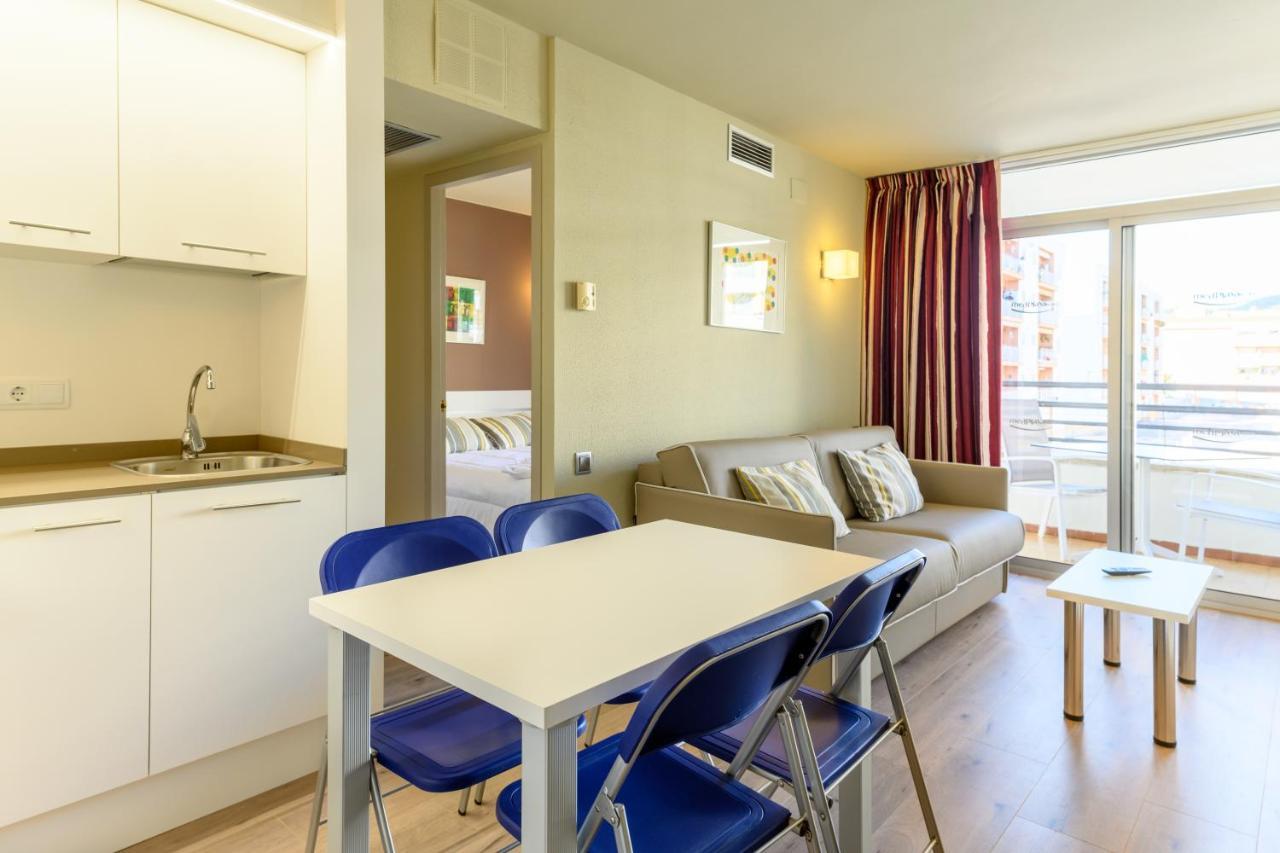 Medplaya Aparthotel Esmeraldas Тоса де Мар Екстериор снимка
