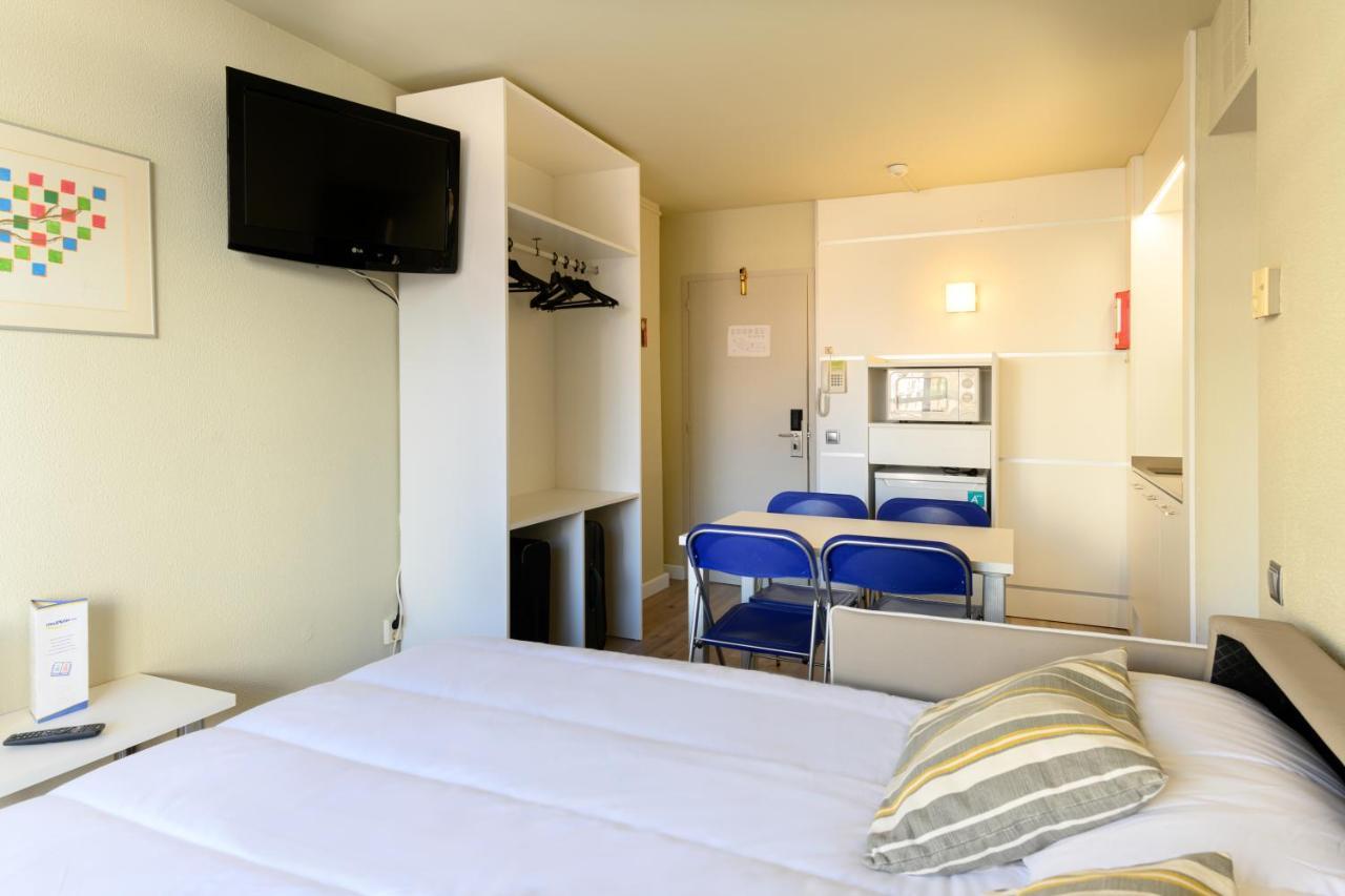 Medplaya Aparthotel Esmeraldas Тоса де Мар Екстериор снимка