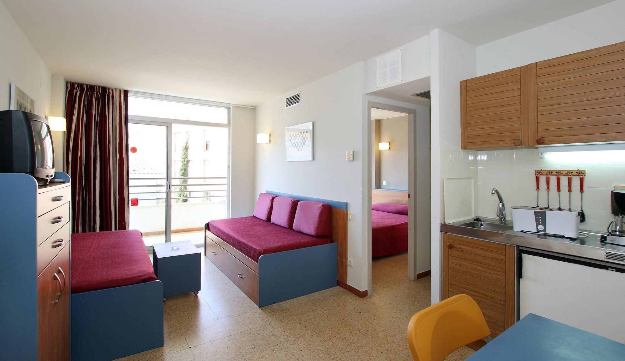 Medplaya Aparthotel Esmeraldas Тоса де Мар Екстериор снимка
