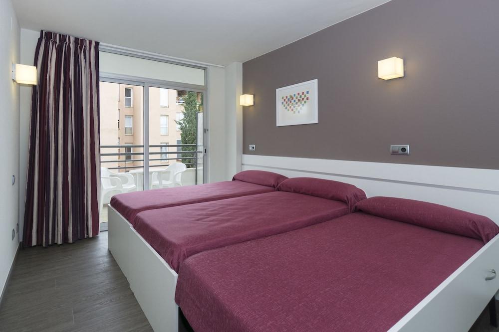 Medplaya Aparthotel Esmeraldas Тоса де Мар Екстериор снимка