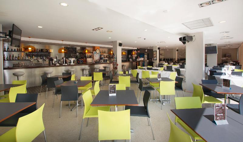 Medplaya Aparthotel Esmeraldas Тоса де Мар Екстериор снимка